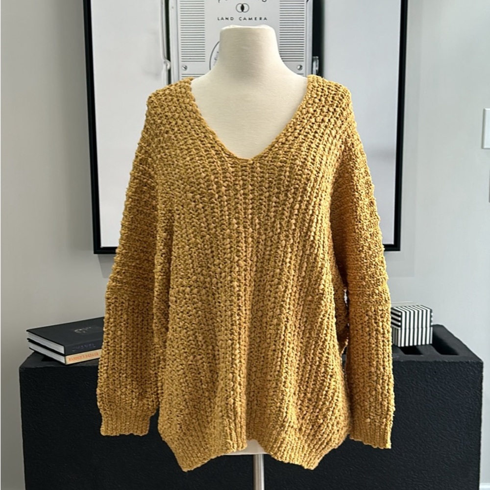 BRAND NEW! Mustard, Chunky Knit Sweater, Loose Fit, V-Neck, Medium/Large